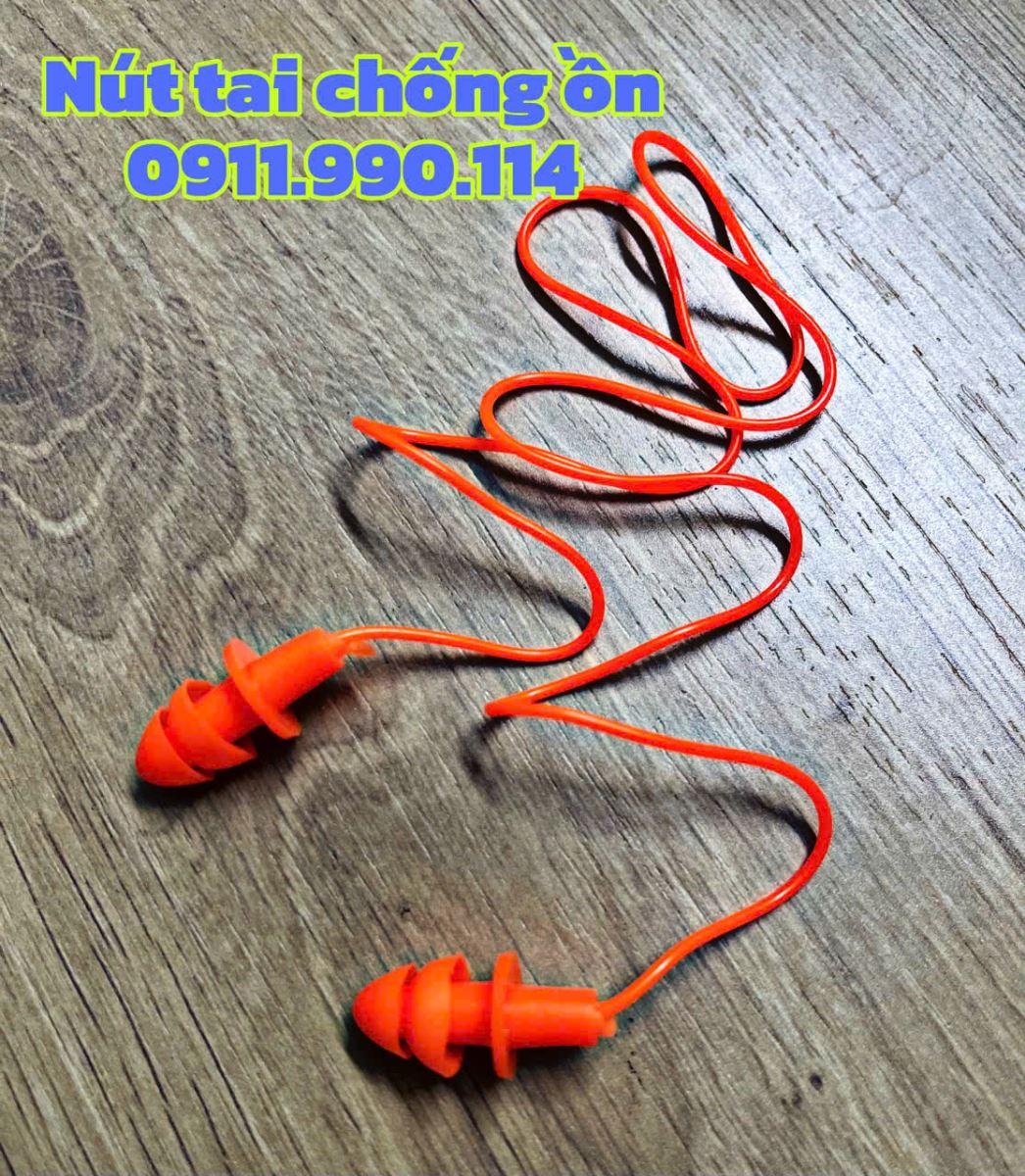 Đeo nút bịt tai chống ồn có tác dụng gì?
